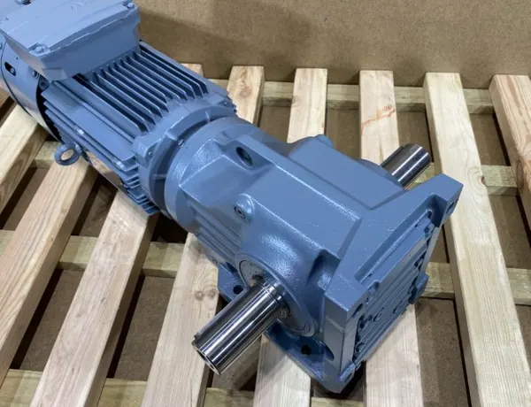 Motoreduktor / przekładnia 4kW 95obr. HAMULEC SEW - zdjęcie 3