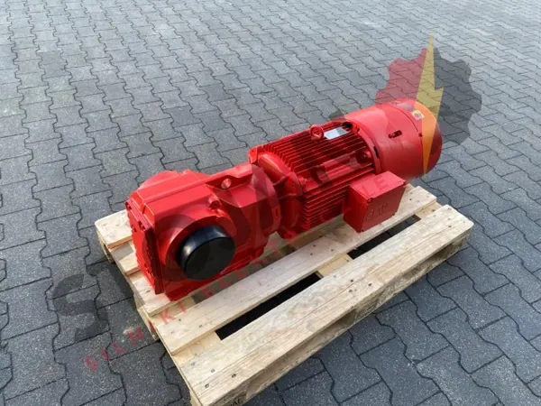 Motoreduktor / przekładnia 15kW 84obr. HAMULEC SEW - zdjęcie 1