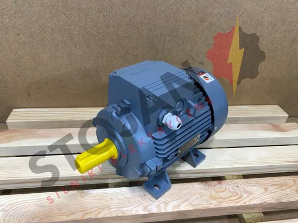 Silnik elektryczny 0,75kW 680obr. 3fazowy SIEMENS - zdjęcie 1