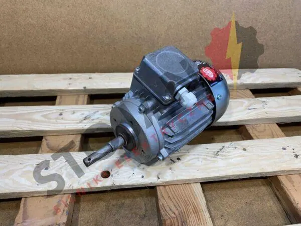 Silnik elektryczny 0,25kW 2750obr. 3fazowy Lenze - zdjęcie 1