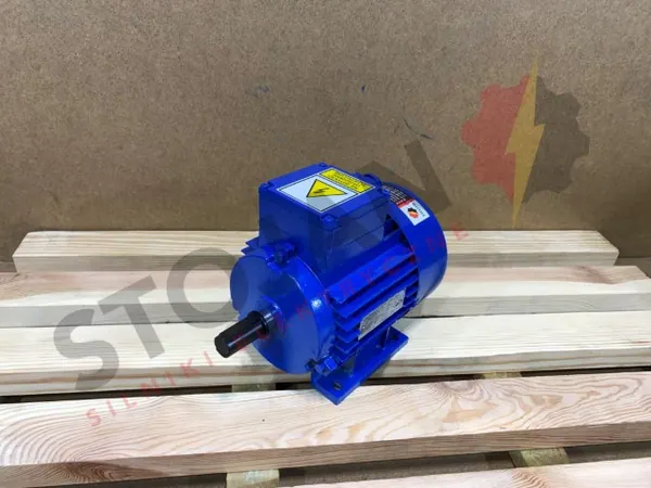 Silnik elektryczny 0,37kW 910obr. 3fazowy - zdjęcie 1