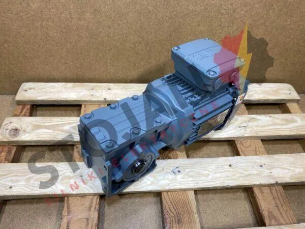 Motoreduktor / przekładnia 0,55kW 37obr. 3fazowy SEW - zdjęcie 1