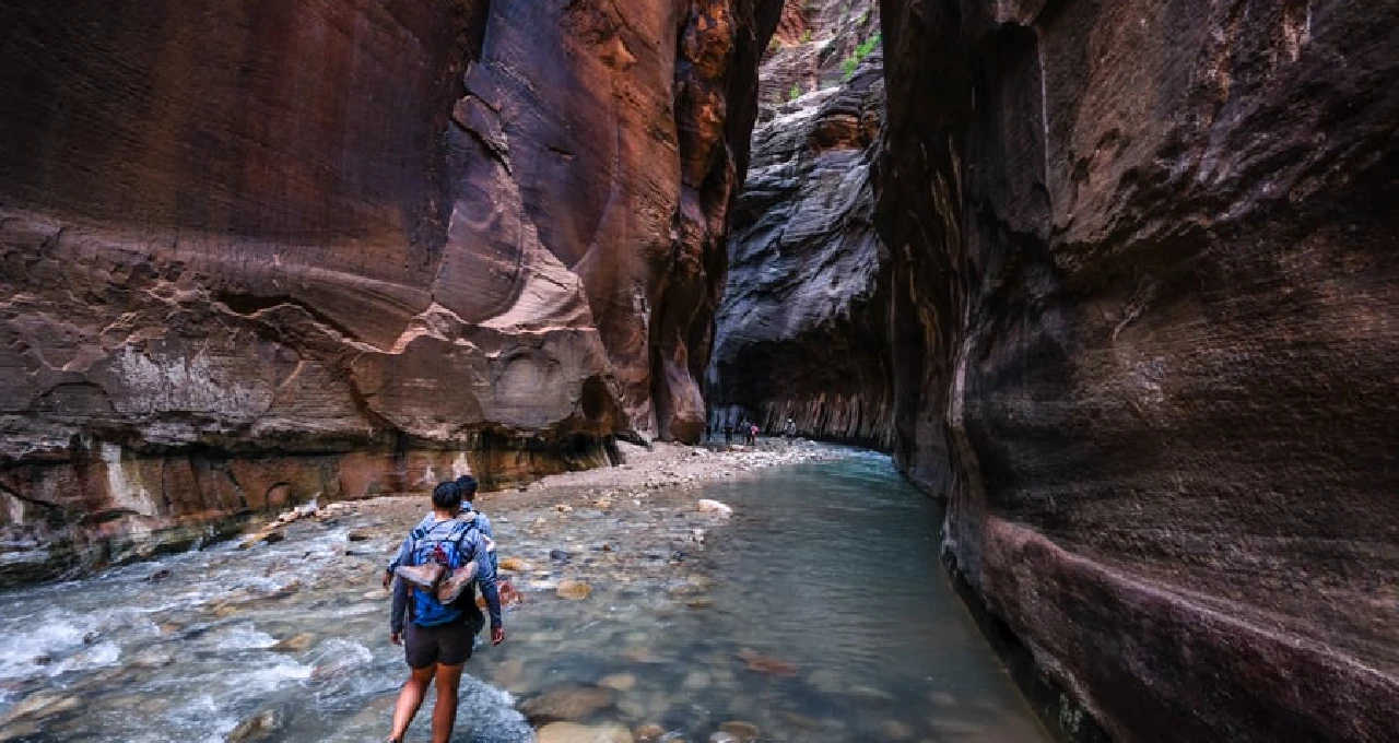 Visit Zion National Park Day 3: The Narrows Adventure and Departure Planning