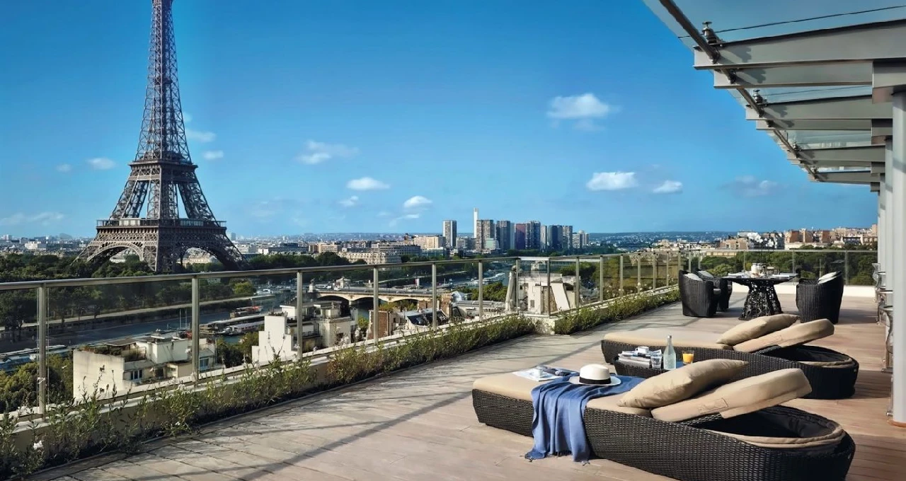 Shangri-La Paris: Can You Experience the Eiffel Tower from Your Private Balcony?