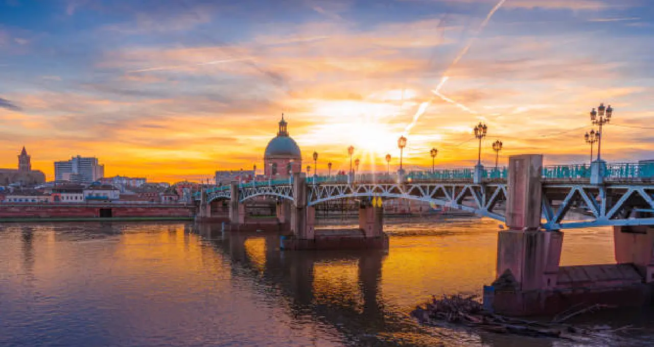 The Toulouse Advantage: Why Creative Travelers Choose This City
