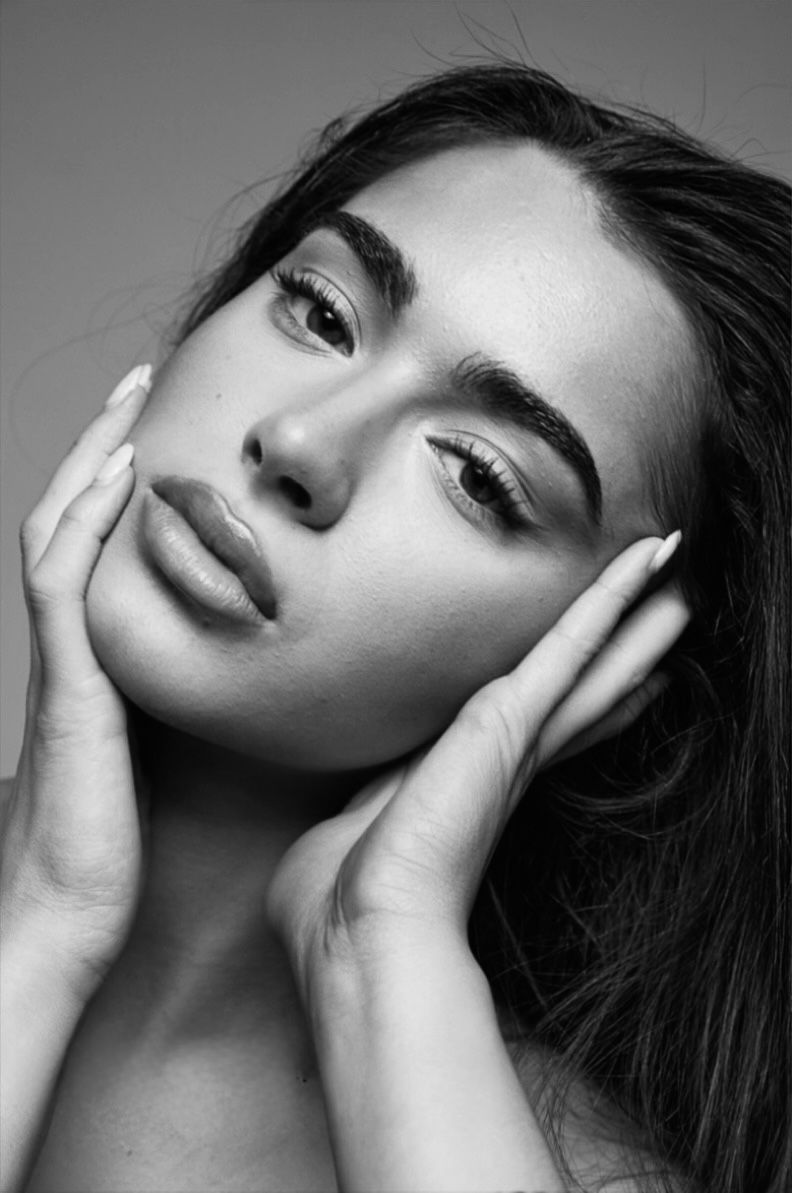 Nadja J | KSTING