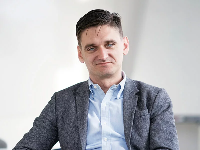 Max Koszela 800x600