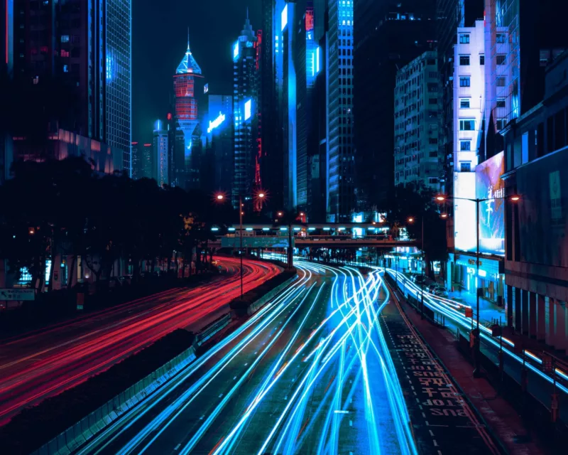 Tracks neon light 800x623