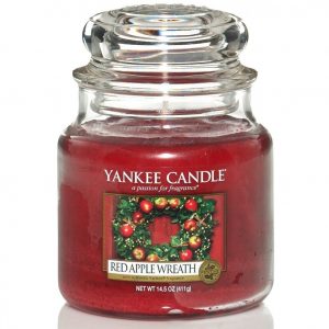 Yankee Candle Red Apple Wreath Christmas Scent Medium Jar