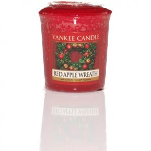 Yankee Candle Red Apple Wreath Christmas Scent Votive