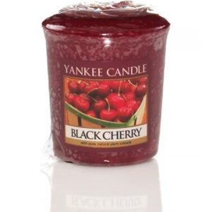 Yankee Candle Black Cherry Votive Black Cherry
