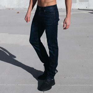 Men's Straight Athletic Fit, Dark Distressed
