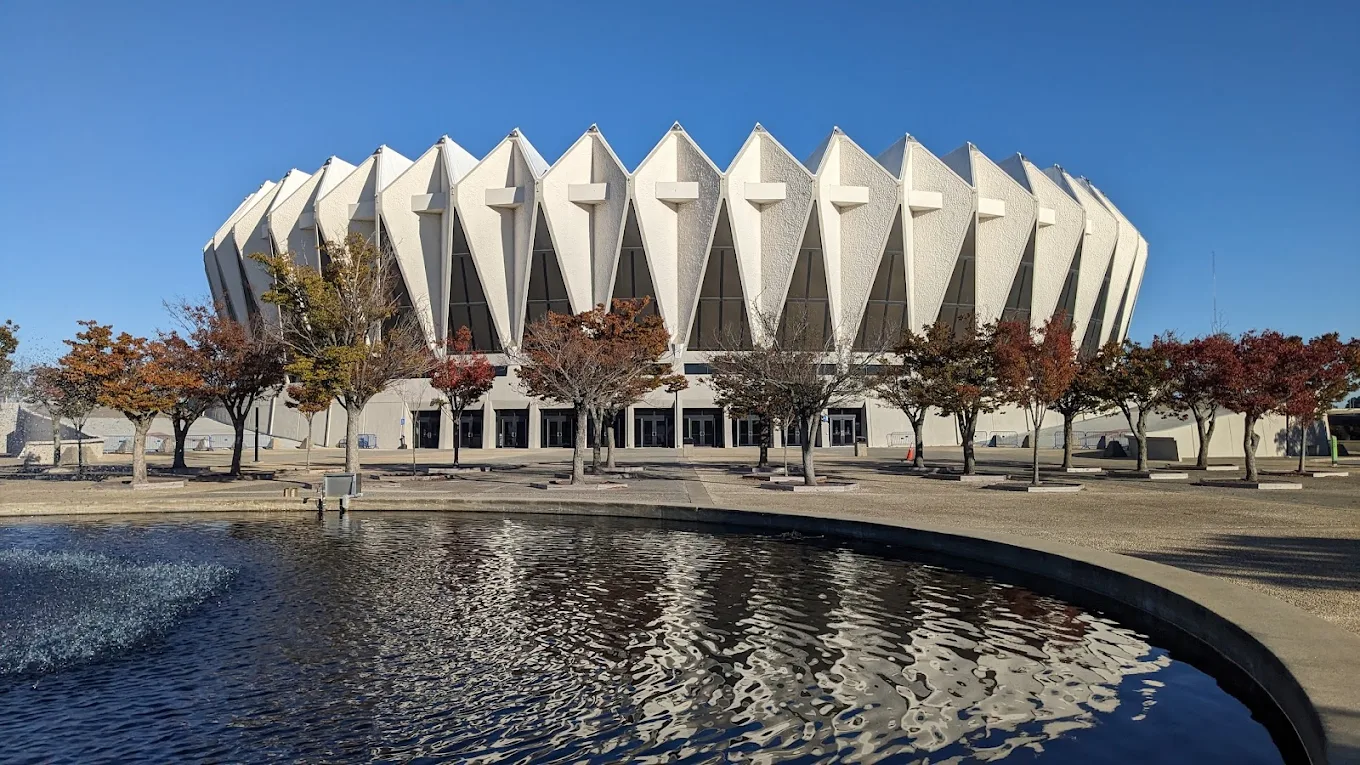 Hampton Coliseum