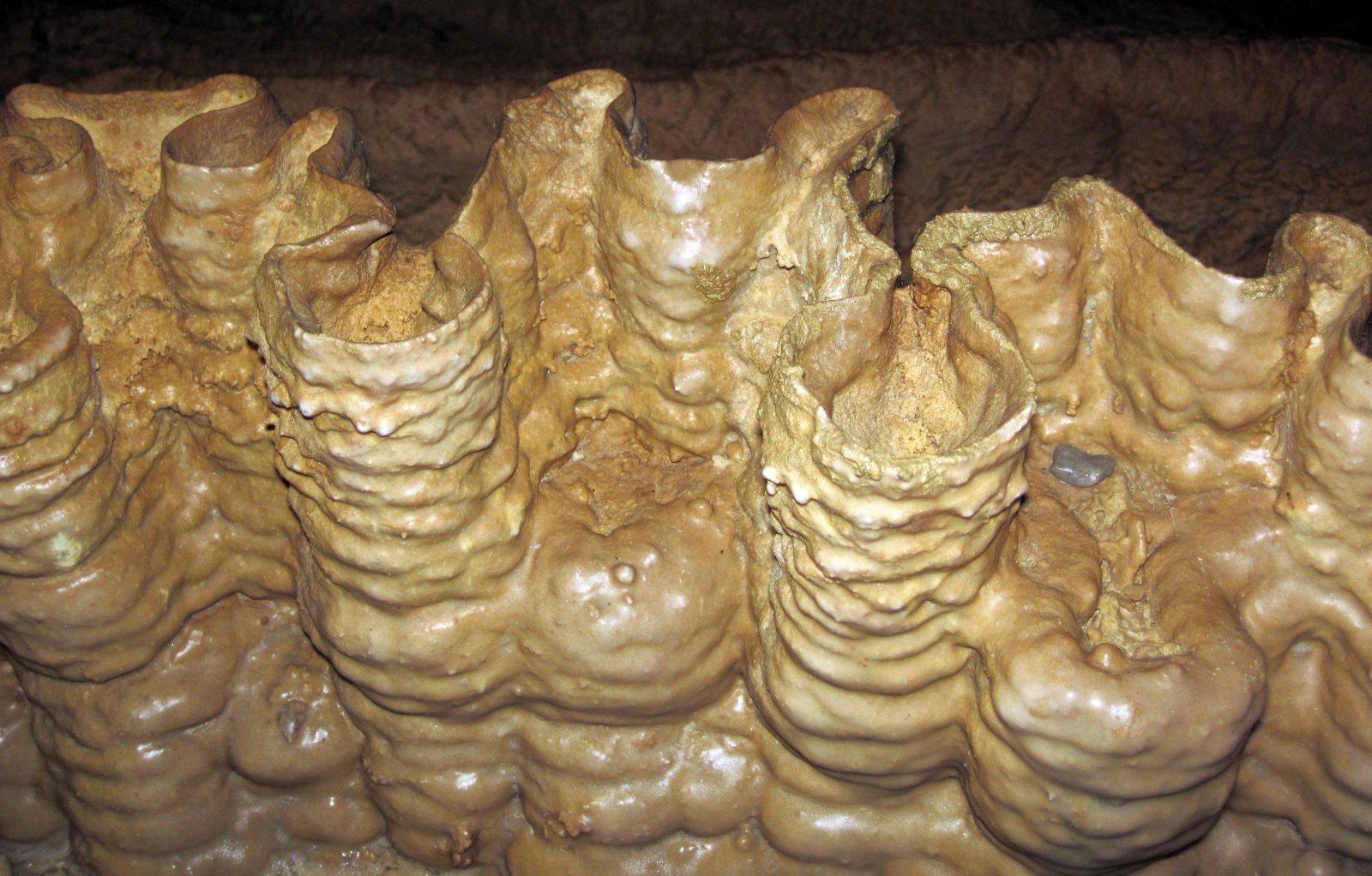 Crystal Onyx Cave