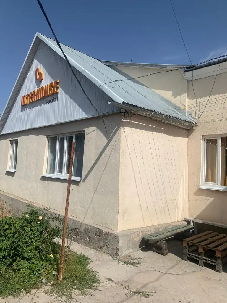 Vibehouse Karakol