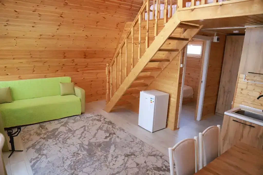 4 местный A-Frame коттедж