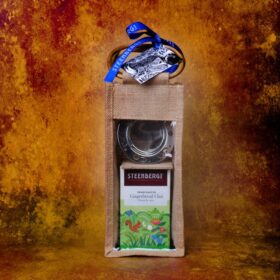 Gingerbread Chai tea with infuser gift bag