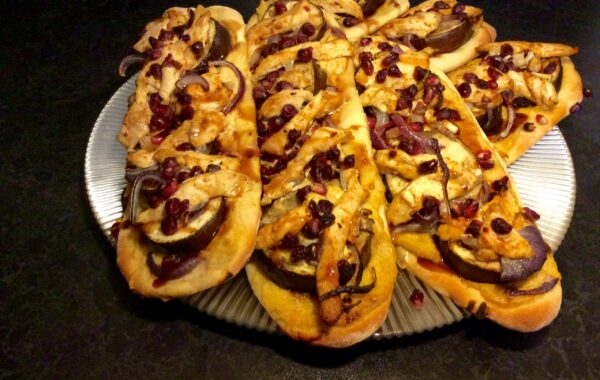 Middle Eastern Harissa Chicken Flatbreads Recipe