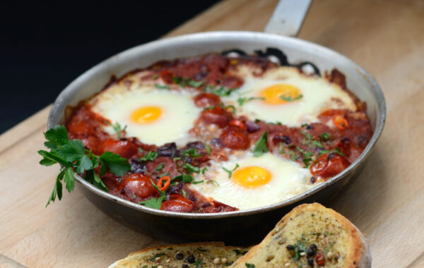 Moroccan baked eggs  Recipe with Za’atar toast