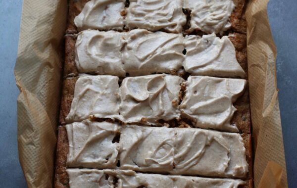 Chai Spiced Carrot Cake with Pumpkin seeds Recipe