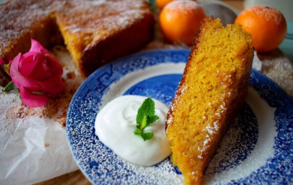 Niki’s Clementine, Polenta and Cardamom Cake Recipe