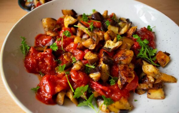 Aubergines in Tomato Sauce (Domates Soslu Patlıcan Kızartma) Recipe
