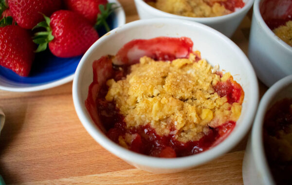 Strawberry and vanilla crumble recipe