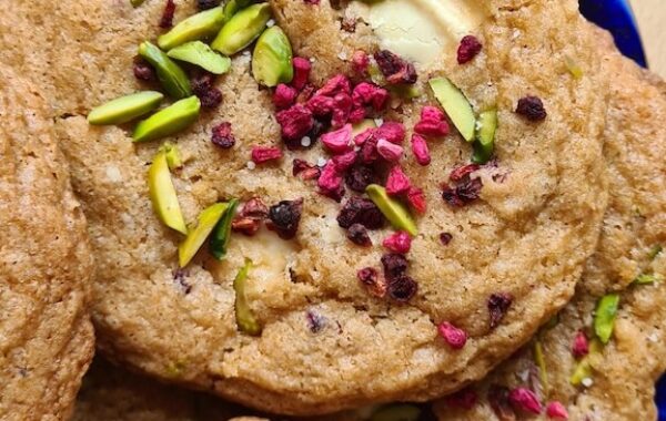 White Chocolate, Pistachio & Raspberry Cookies Recipe