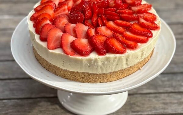 Strawberry, white chocolate & tonka bean cheesecake recipe