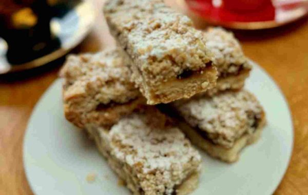 Melmerby Mistletoe Slice Recipe