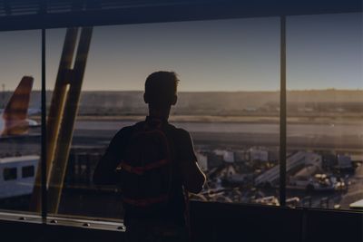 https://s3.eu-north-1.amazonaws.com/str.production/small_Inostranecz_b7bac177b0.jpg