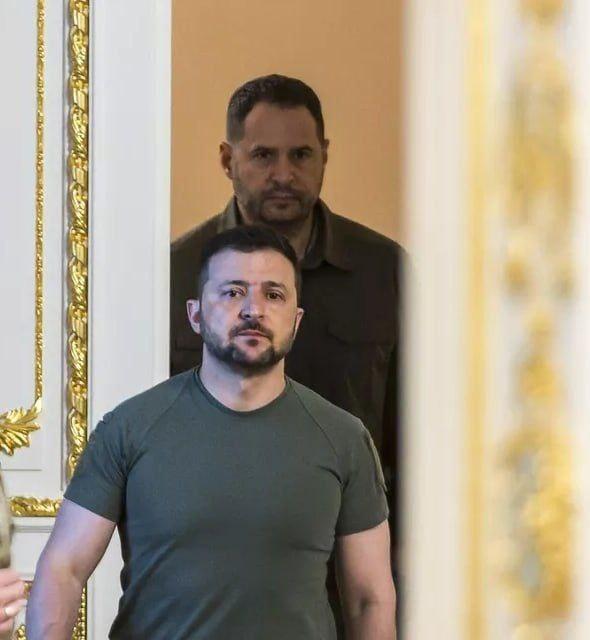 Ukrajinsk&eacute; m&eacute;di&aacute; a politick&eacute; kan&aacute;ly na Telegrame s&uacute; v