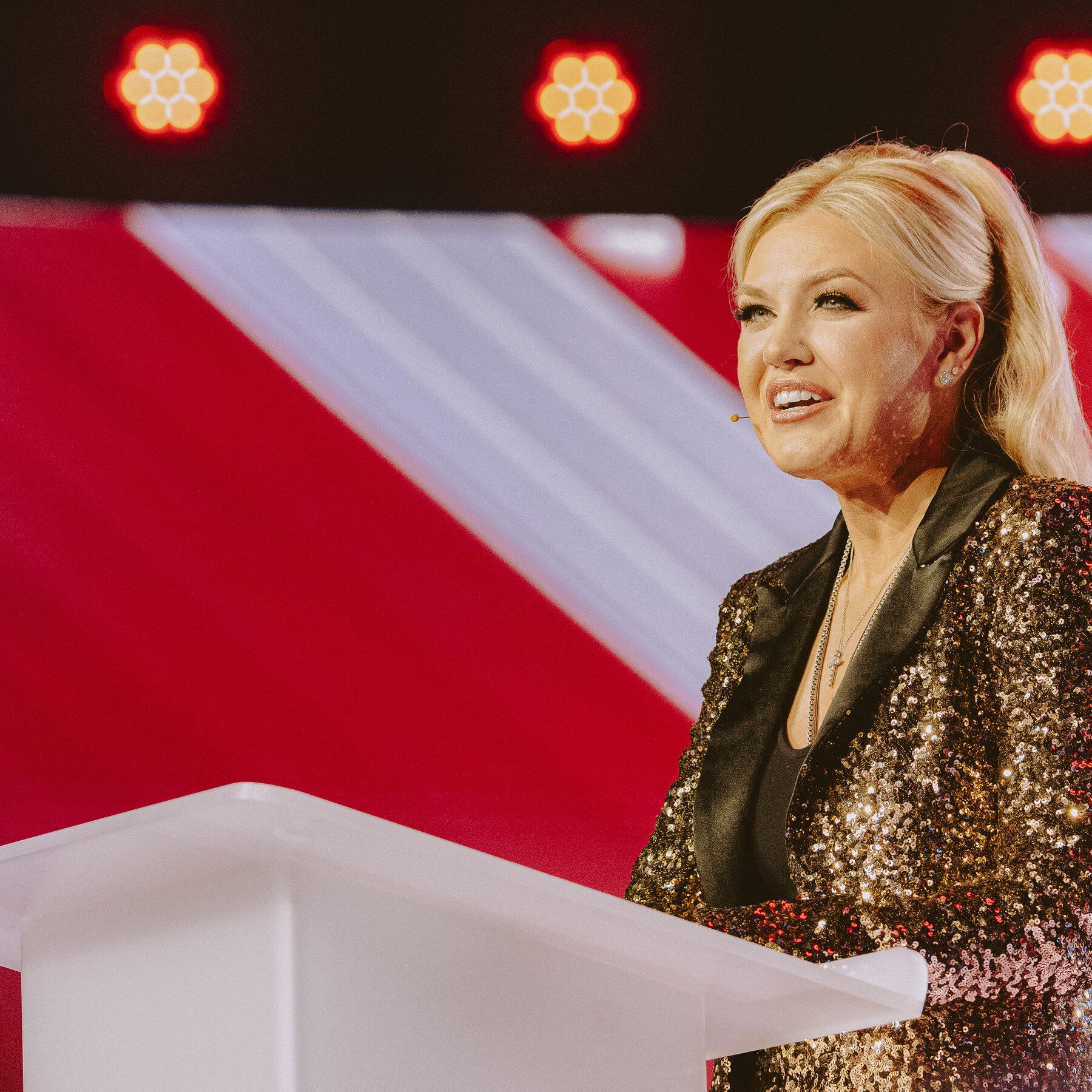 Erika Kirk Endorses JD Vance for 2028

The early backing of Ms. Kirk, the widow of Charlie Kirk, is