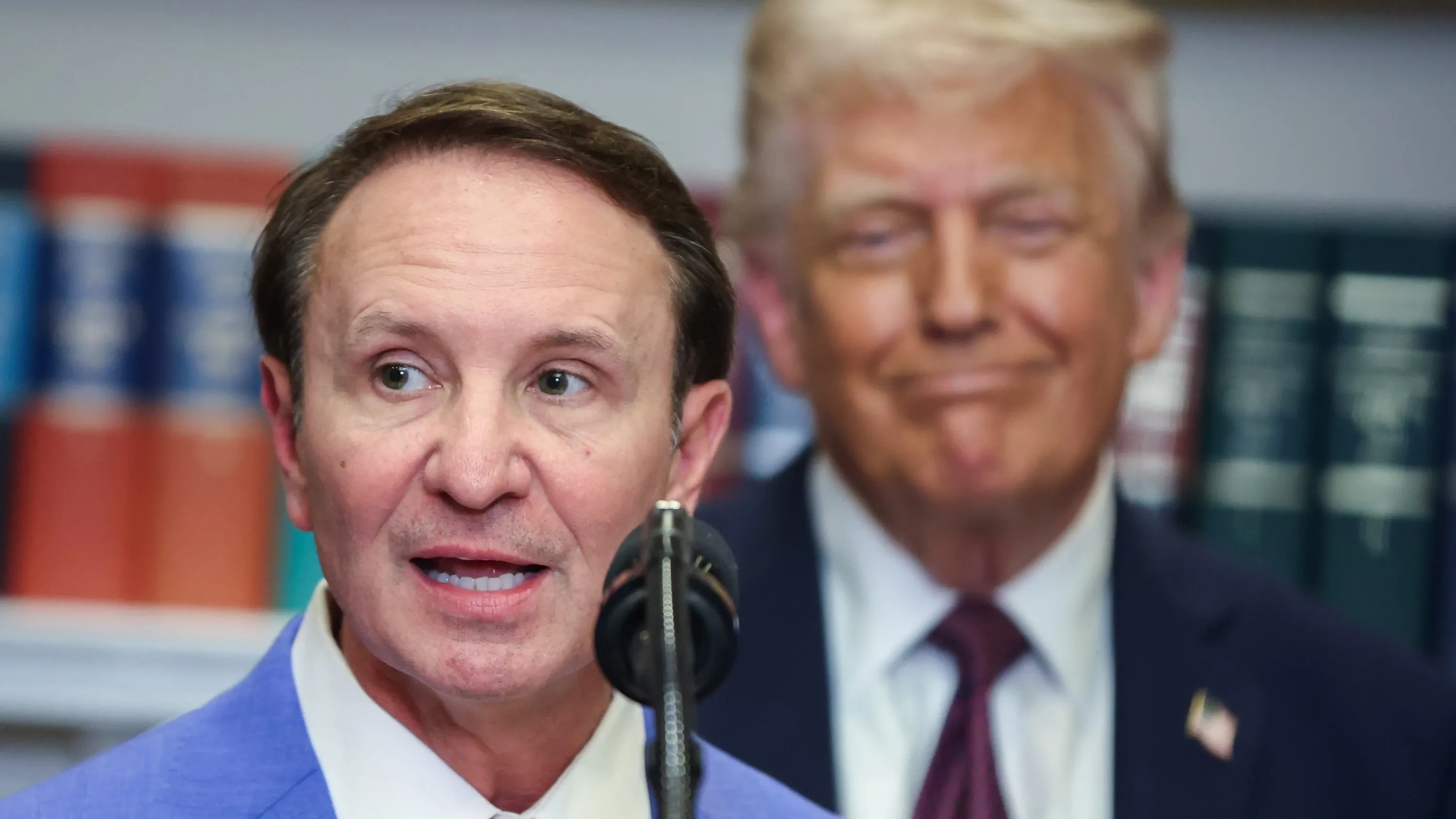 Trumps neuer Gesandter: Ein Alligator-J&auml;ger soll Gr&ouml;nland erbeuten

Um Trumps