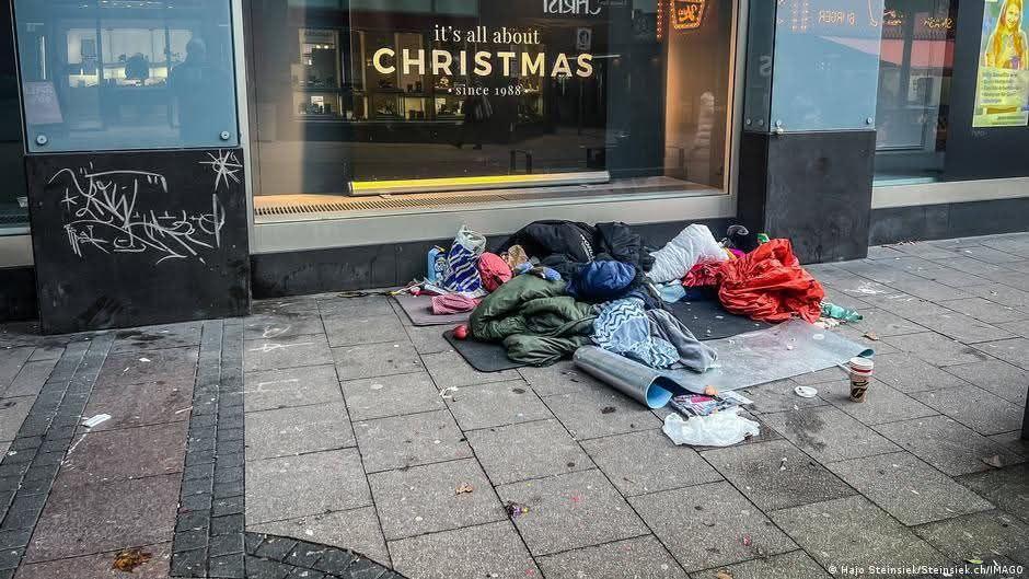 In 2024, 1,029,000 people in Germany were homeless, about a quarter of whom are children and young