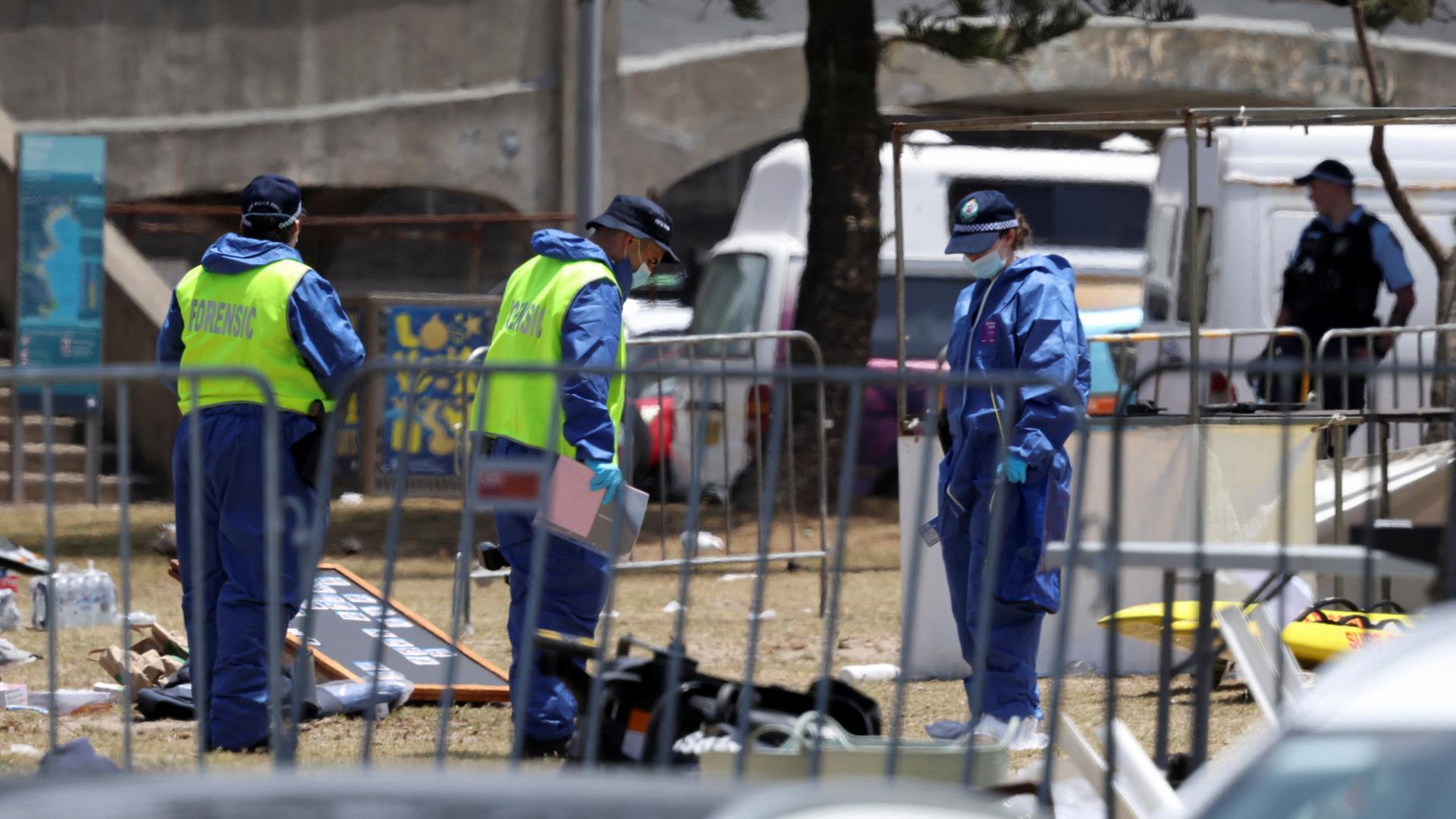 Attentat in Australien: Vater und Sohn als Angreifer identifiziert

Australien trauert um die Opfer