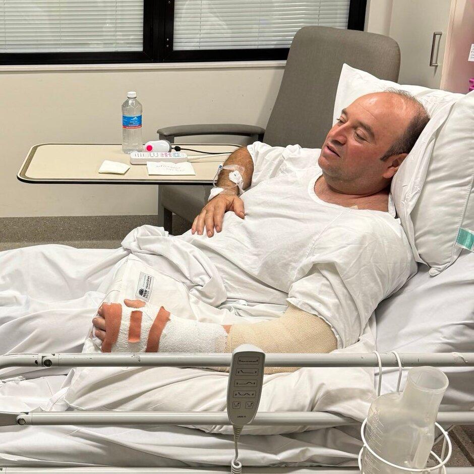 Ahmed el Ahmed, Who Tackled One of the Bondi Beach Gunmen, Is Recovering in a Hospital

Video of