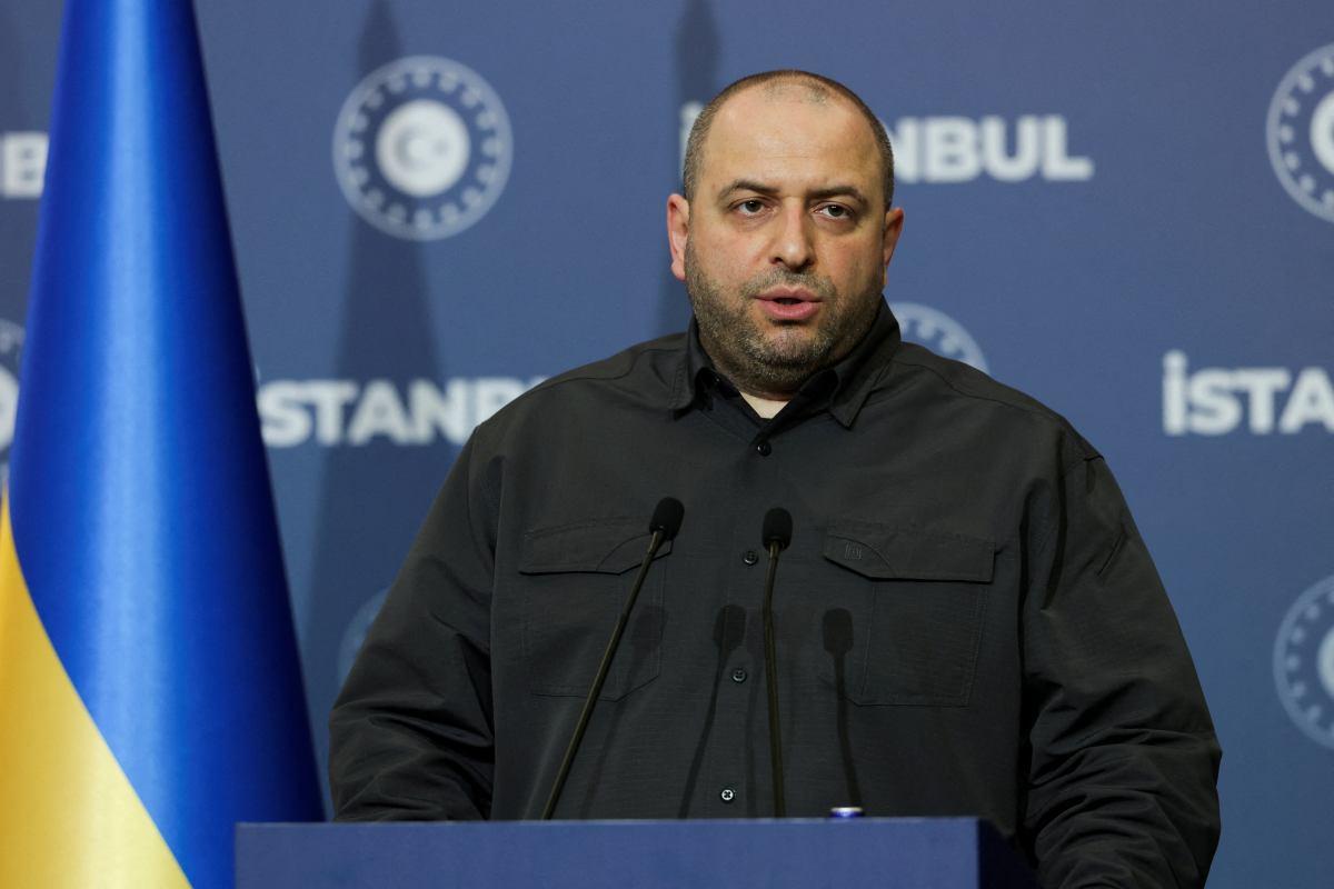 Nieoficjalnie: tajne spotkania ukraińskiego negocjatora z szefami FBI. "Kolejny kanał