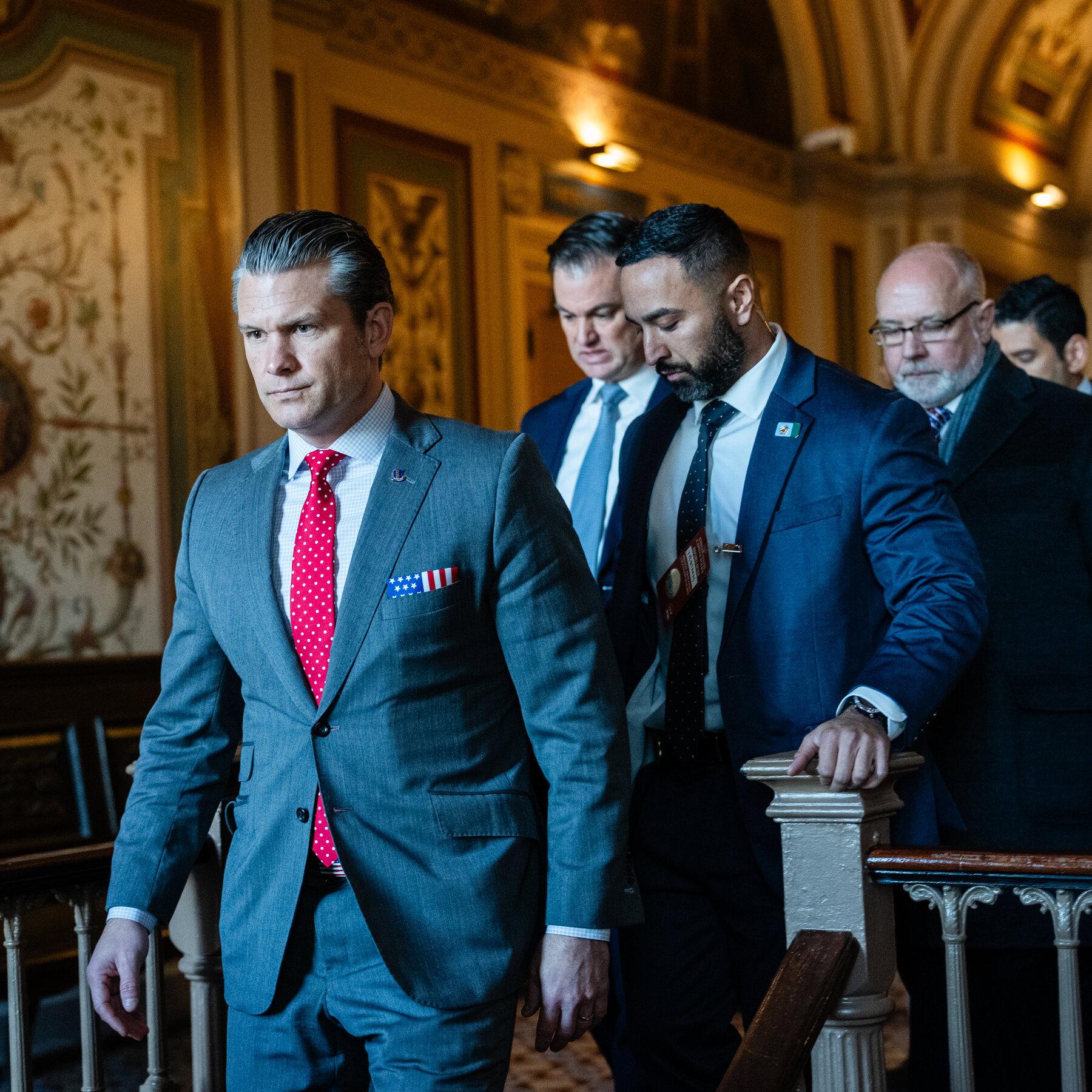 Hegseth Declines to Show Lawmakers Boat Strike Video

The defense secretary joined the secretary of