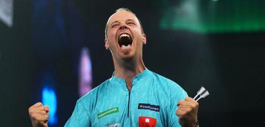 Darts-WM: Max Hopp feiert gelungene R&uuml;ckkehr ins Ally Pally, Cameron Menzies baut seinen Frust