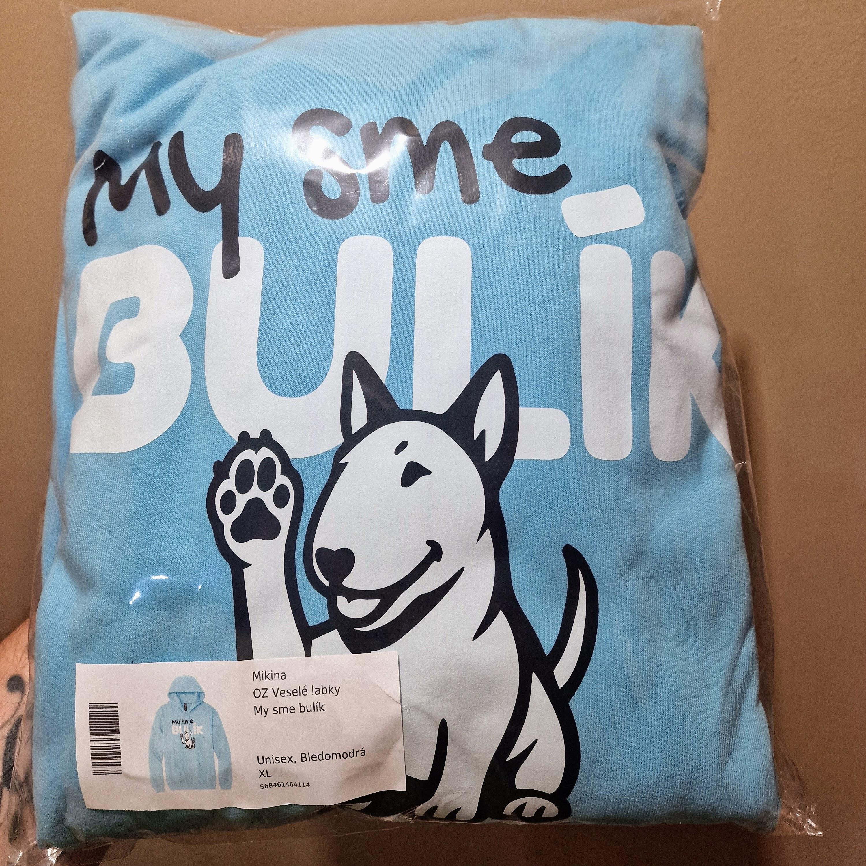 Aj k&uacute;pou takejto kr&aacute;snej mikiny viete priamo podporiť v&yacute;stavbu