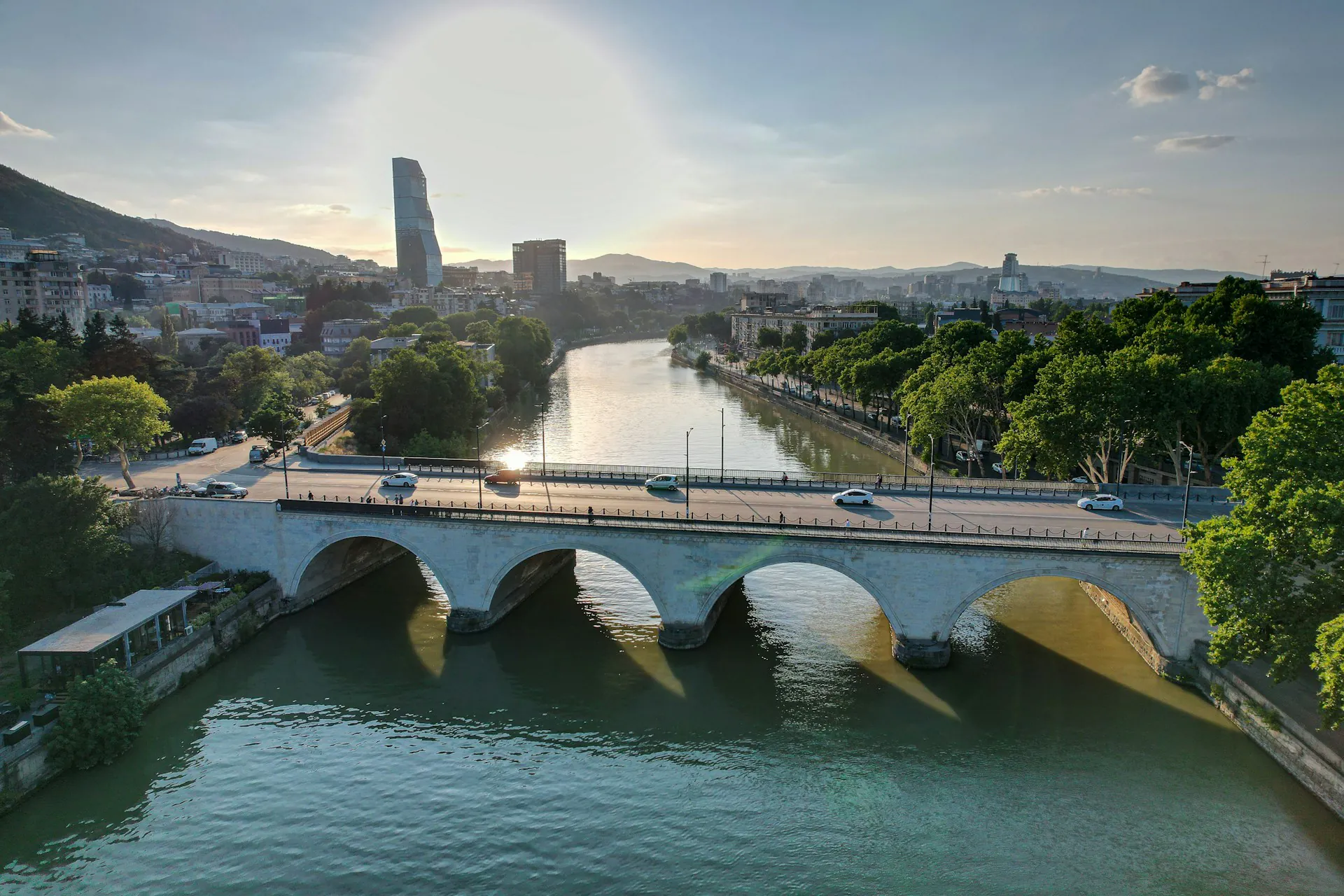ბინების გაქირავება თბილისში შუამავლების გარეშე — ფასები და რჩევები | Unlim.ge