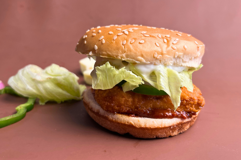 Makhani Paneer Burger