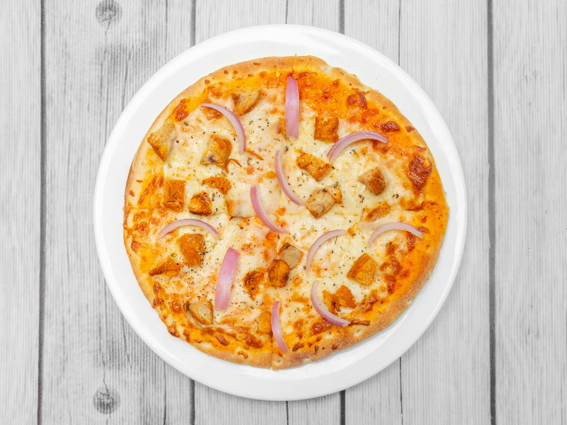 Paneer and Onion Pizza